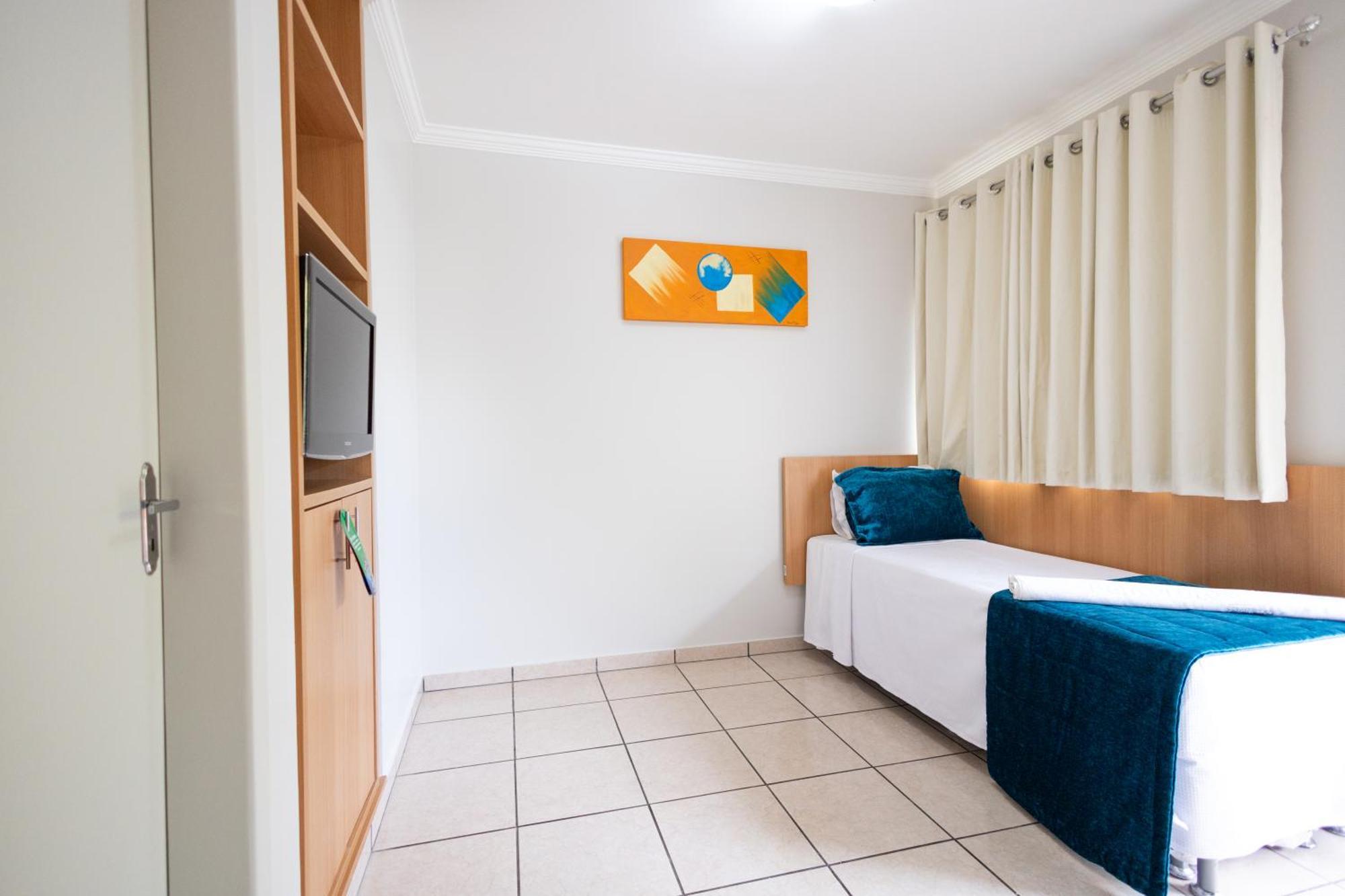 Diroma Fiori Hotel - Bvtur Caldas Novas Exterior photo